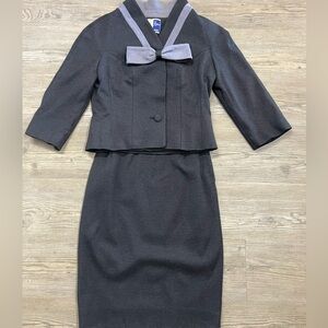 Vintage Lilli Ann Knits London Elegant Gray Suit Size Small